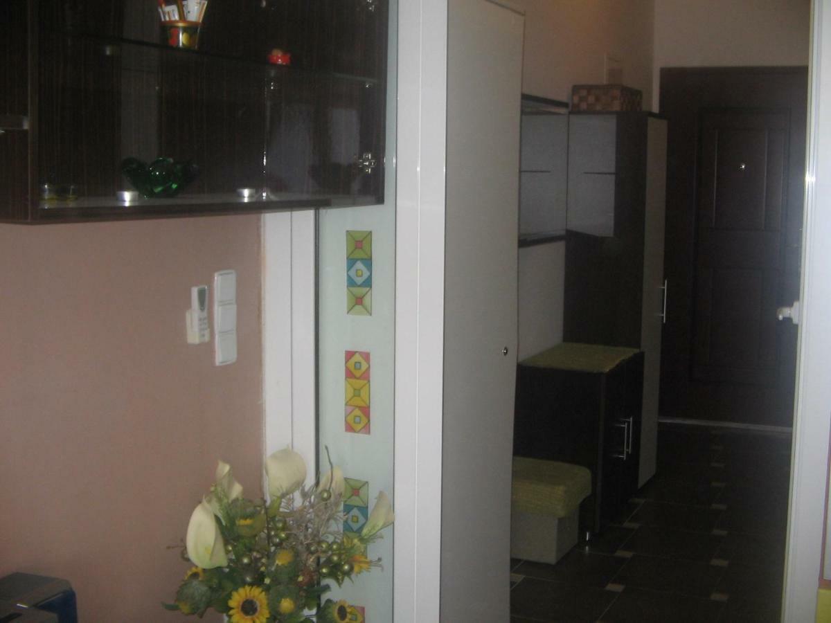 Apartman Karla Appartement Crikvenica Buitenkant foto